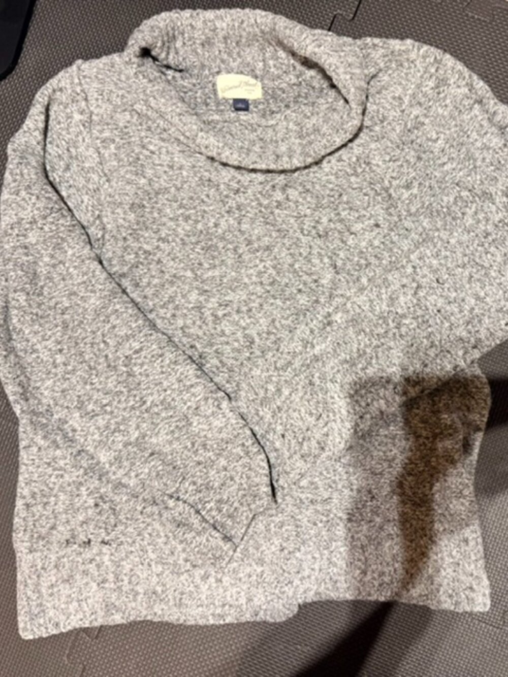 Universal Thread Cowl/Turtleneck womens sweater